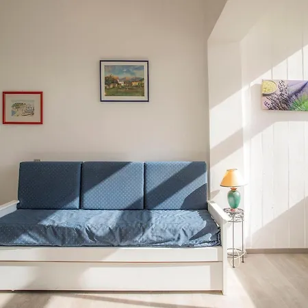 Apartment A28 - The Sea Wink Studio