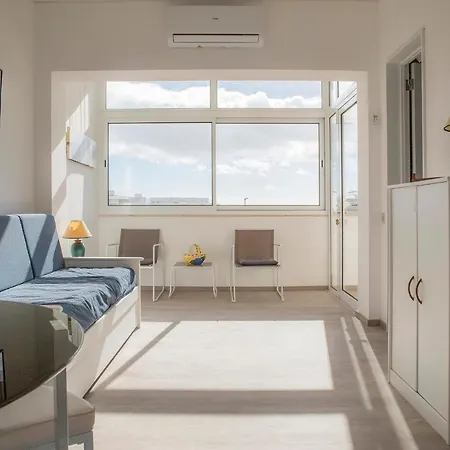 A28 - The Sea Wink Studio